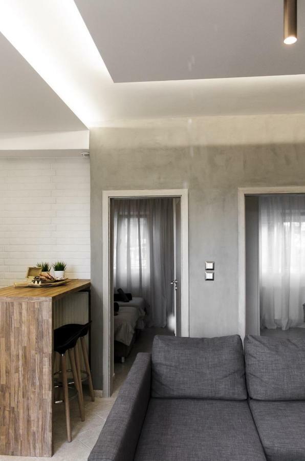 Thess Now Luxury Apartment *